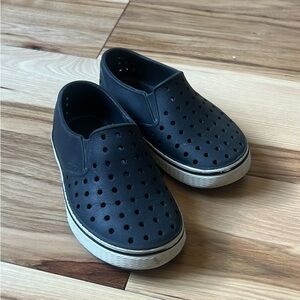 Native Miles C9 shoes